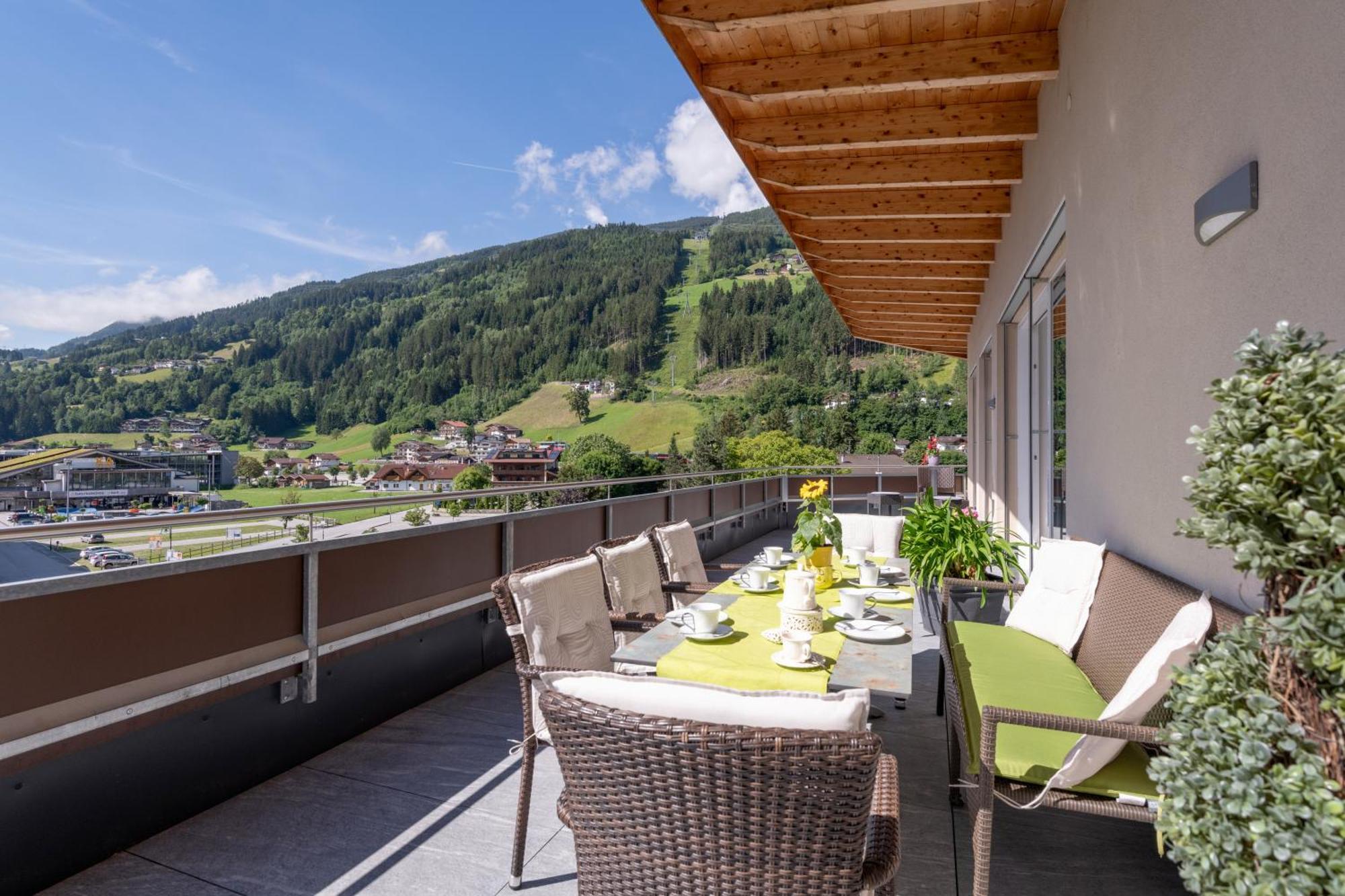 Aparthotel Alptirol Kaltenbach Exterior foto